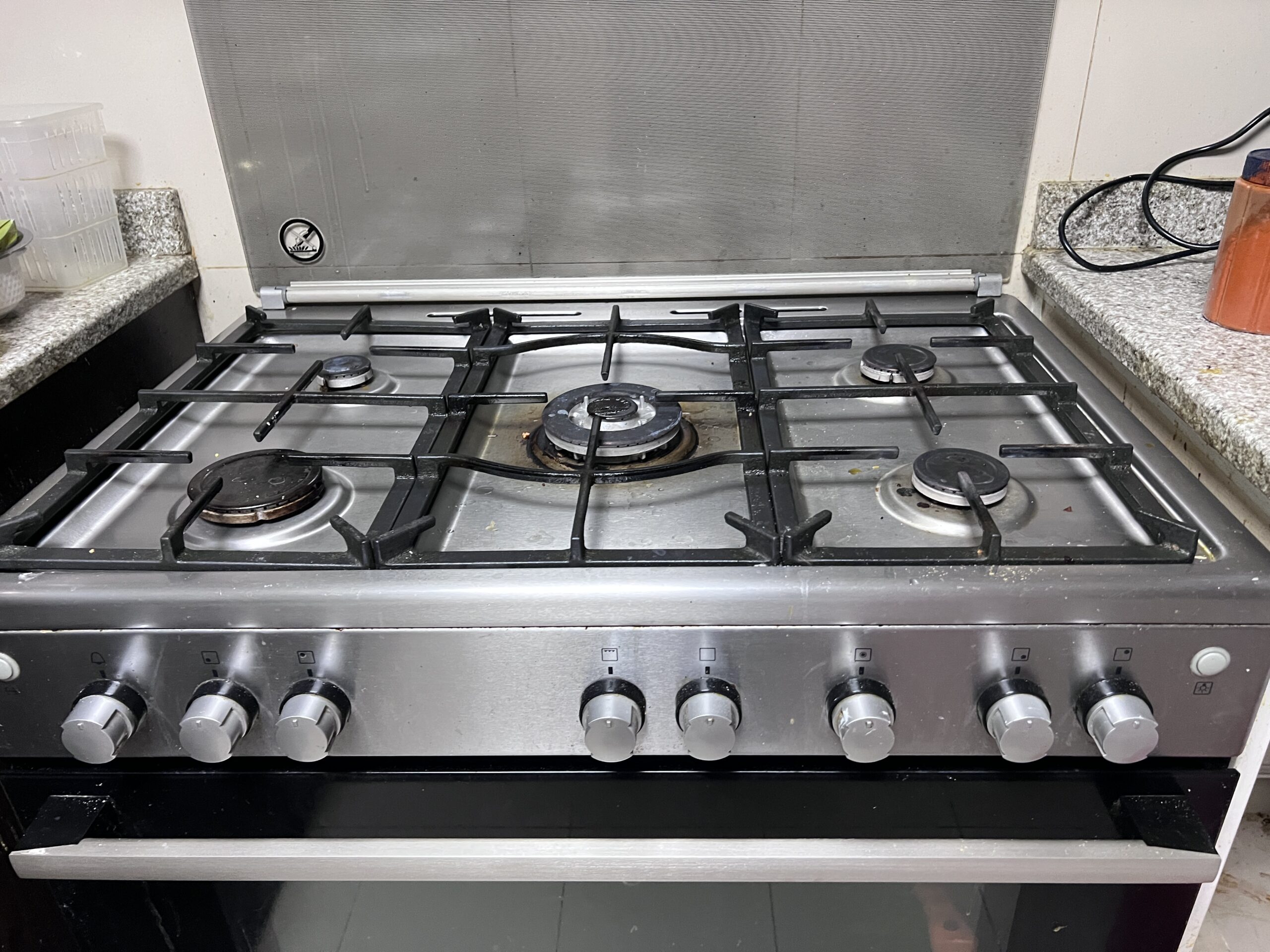 Cooking Range Gas and cylinder small and medium
