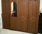 4 door wooden wardrobe